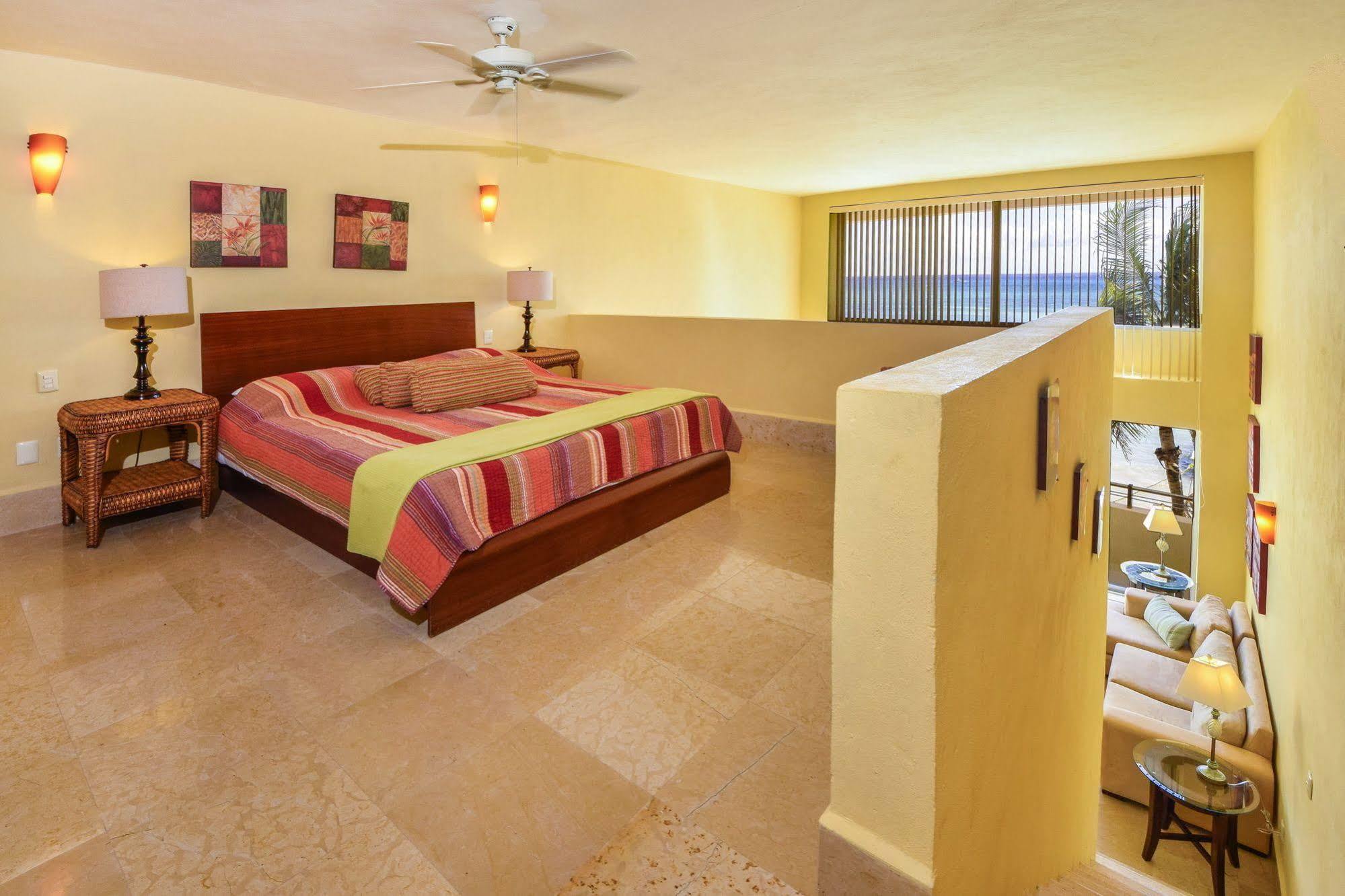 Ocean Plaza Condos Playa del Carmen Exterior foto